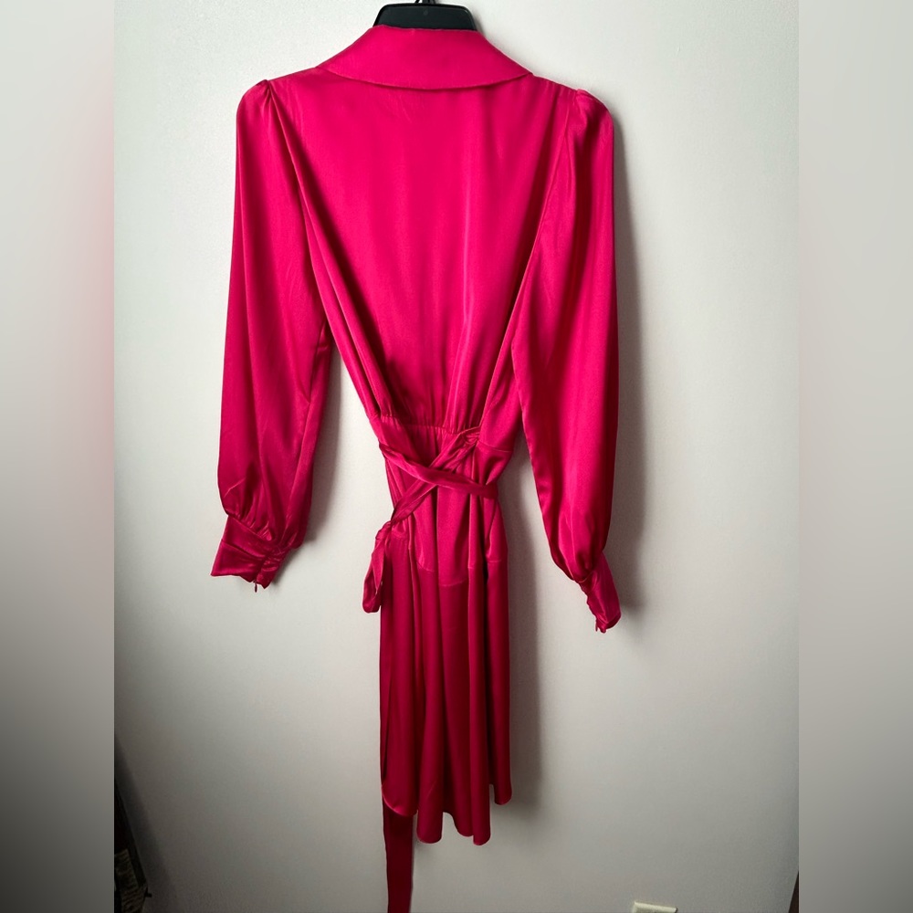 new white house black market hot pink satin wrap dress 6 - Picture 4 of 7